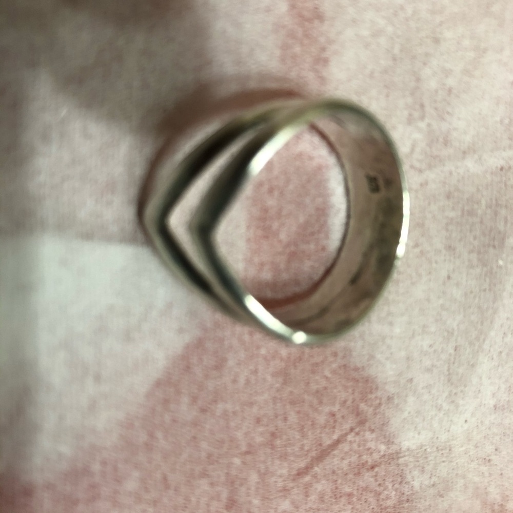 Silver ring - Picture 3 of 4